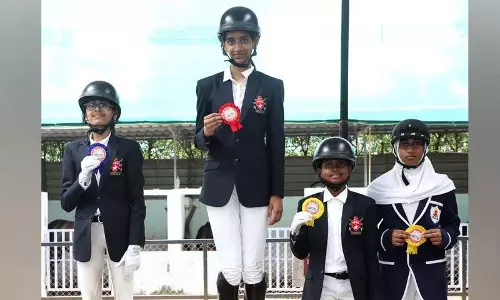 एस रामा वर्मा दतला ने क्षेत्रीय घुड़सवारी लीग और तेलंगाना राज्य घुड़सवारी प्रतियोगिता में सीनियर्स ओपन खिताब जीता